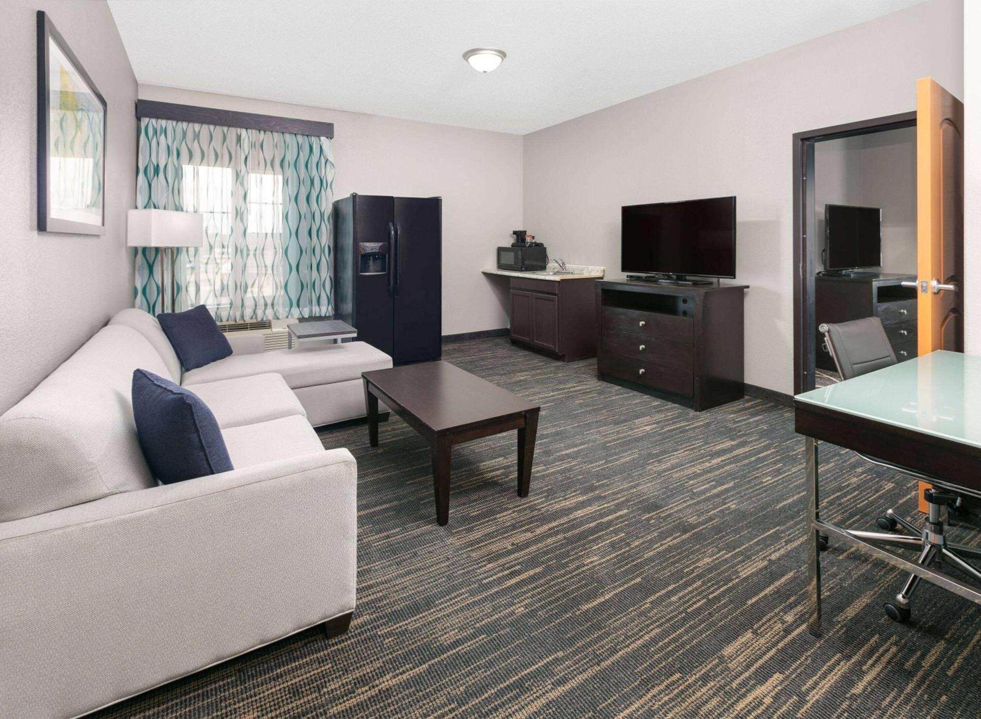 La Quinta By Wyndham Little Rock - Bryant Hotel Bagian luar foto